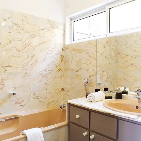 Apartamento 444 Tourny - Localisation Exceptionnelle 2 Avec Ascenseur Et Parking Burdeos
